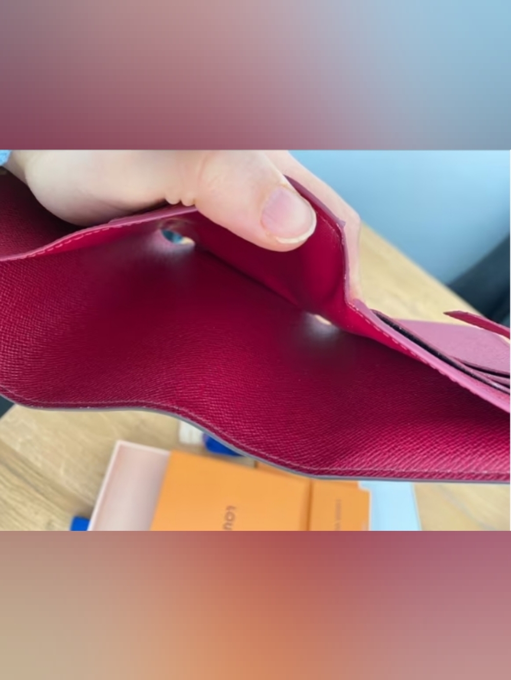 Louis Vuitton Victorine Wallet Fuchsia - Picture 5 of 9